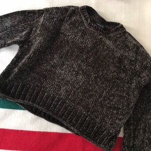 Zara Chenille Cropped sweater